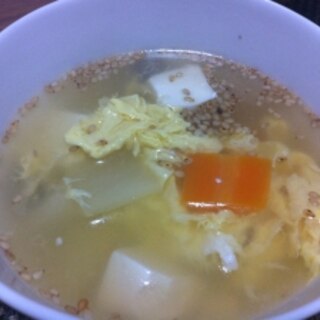 豆腐と根菜の中華スープ